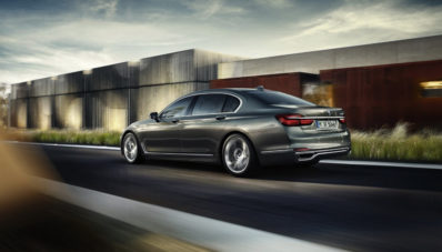 Inilah Sosok BMW Seri 7 G11 Terbaru Dengan Fitur Masa Depan (Dengan Video)