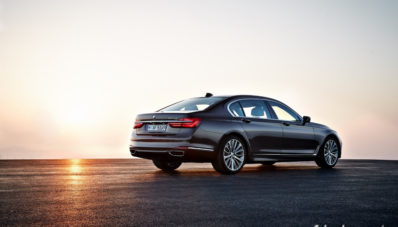 Inilah Sosok BMW Seri 7 G11 Terbaru Dengan Fitur Masa Depan (Dengan Video)