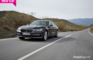 Inilah Sosok BMW Seri 7 G11 Terbaru Dengan Fitur Masa Depan (Dengan Video) Inilah Sosok BMW Seri 7 G11 Terbaru Dengan Fitur Masa Depan (Dengan Video)