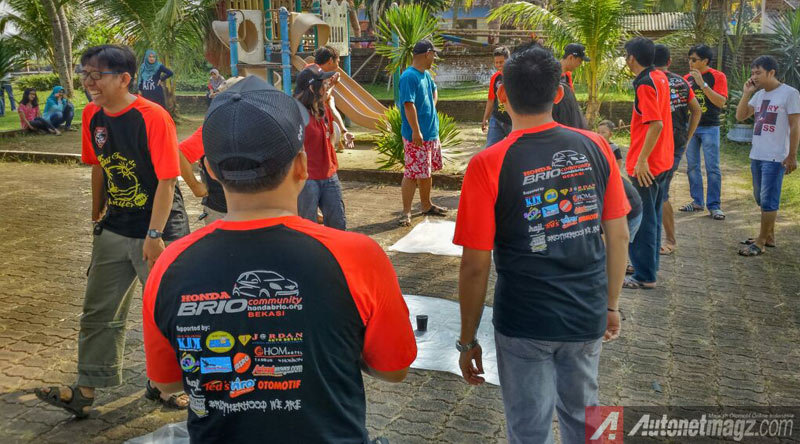 Berita, anggota-honda-brio-community: Honda Brio Community Lakukan Touring Beramai-Ramai ke Anyer