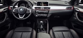 BMW-X1-2016-rear