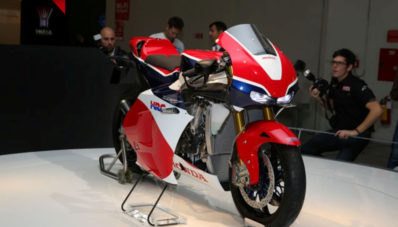 Honda RC213V-S Road Legal Bersiap Lepas Landas