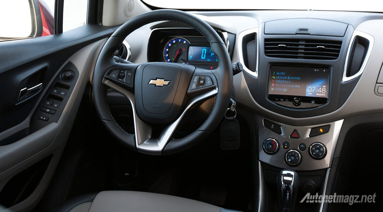 Berita, interior-chevrolet-trax: Chevrolet Trax Akan Dibawa untuk Bersaing di Indonesia, Apa Pendapatmu?