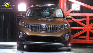 KIA Sorento 2015 Raih Skor Tes Tabrak ANCAP Tertinggi KIA Sorento 2015 Raih Skor Tes Tabrak ANCAP Tertinggi