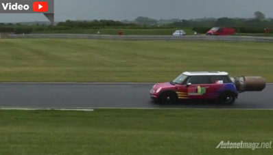 MINI Cooper Ini Bermesin Jet, Heboh atau Ceroboh? MINI Cooper Ini Bermesin Jet, Heboh atau Ceroboh?