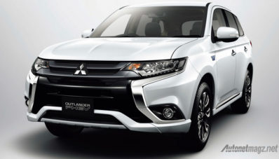 Mitsubishi Outlander Facelift Siap Tanding di Kandang Sendiri Mitsubishi Outlander Facelift Siap Tanding di Kandang Sendiri