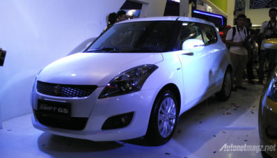 Two In a Row, Suzuki Luncurkan 2 Mobil Sekaligus di PRJ Kemayoran Two In a Row, Suzuki Luncurkan 2 Mobil Sekaligus di PRJ Kemayoran