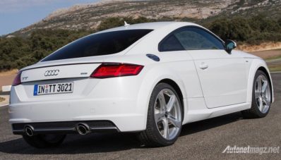 Audi TT RS Bakal Menyerang Dengan Tenaga 400 HP Tanpa Opsi Girboks Manual Audi TT RS Bakal Menyerang Dengan Tenaga 400 HP Tanpa Opsi Girboks Manual