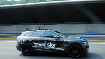 Debut Pertama Jaguar F-Pace Sebagai Mobil Support Tour De France Debut Pertama Jaguar F-Pace Sebagai Mobil Support Tour De France