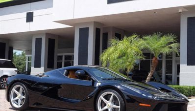 Gila, Harga Jual Ferrari LaFerrari Bekas Ini 4 Kali Lebih Mahal Dari Harga Barunya! Gila, Harga Jual Ferrari LaFerrari Bekas Ini 4 Kali Lebih Mahal Dari Harga Barunya!