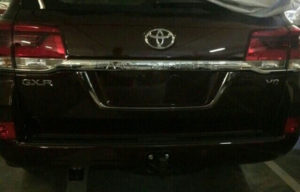 Wajah Toyota Land Cruiser Facelift 2016 Terekspos, Bakal Pakai Mesin Hilux? Wajah Toyota Land Cruiser Facelift 2016 Terekspos, Bakal Pakai Mesin Hilux?