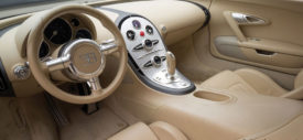 bugatti-veyron-side