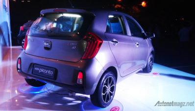 KIA Rio dan Picanto Facelift Akhirnya Resmi Diluncurkan di Indonesia! KIA Rio dan Picanto Facelift Akhirnya Resmi Diluncurkan di Indonesia!