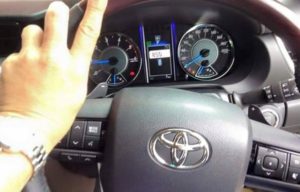Toyota Fortuner 2015 (Lagi-Lagi) Tertangkap Kamera Tanpa Penyamaran, Fiturnya Mulai Ketahuan! Toyota Fortuner 2015 (Lagi-Lagi) Tertangkap Kamera Tanpa Penyamaran, Fiturnya Mulai Ketahuan!