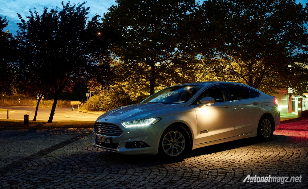 Berita, Ford’s Camera-Based Advanced Front Lighting System: Ford Sedang Mengembangkan Teknologi Pencahayaan Canggih Berbasis Navigasi