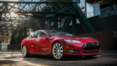 Tesla P85D Sudah Wow? Masih Ada Tesla Model S P90D 762 HP Dengan ‘Ludicrous’ Speed Tesla P85D Sudah Wow? Masih Ada Tesla Model S P90D 762 HP Dengan ‘Ludicrous’ Speed