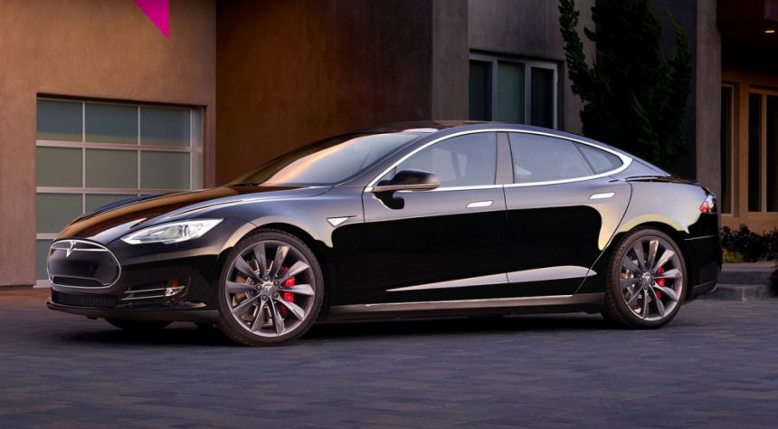 Tesla P85D Sudah Wow? Masih Ada Tesla Model S P90D 762 HP Dengan ‘Ludicrous’ Speed Tesla P85D Sudah Wow? Masih Ada Tesla Model S P90D 762 HP Dengan ‘Ludicrous’ Speed