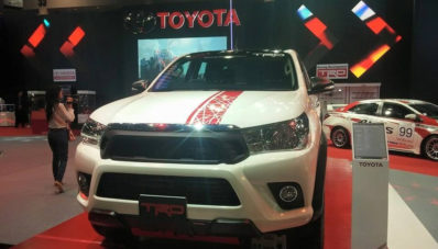 Toyota Hilux 2015 Sudah Dipermak oleh TRD Sports, Ini Hasilnya! Toyota Hilux 2015 Sudah Dipermak oleh TRD Sports, Ini Hasilnya!