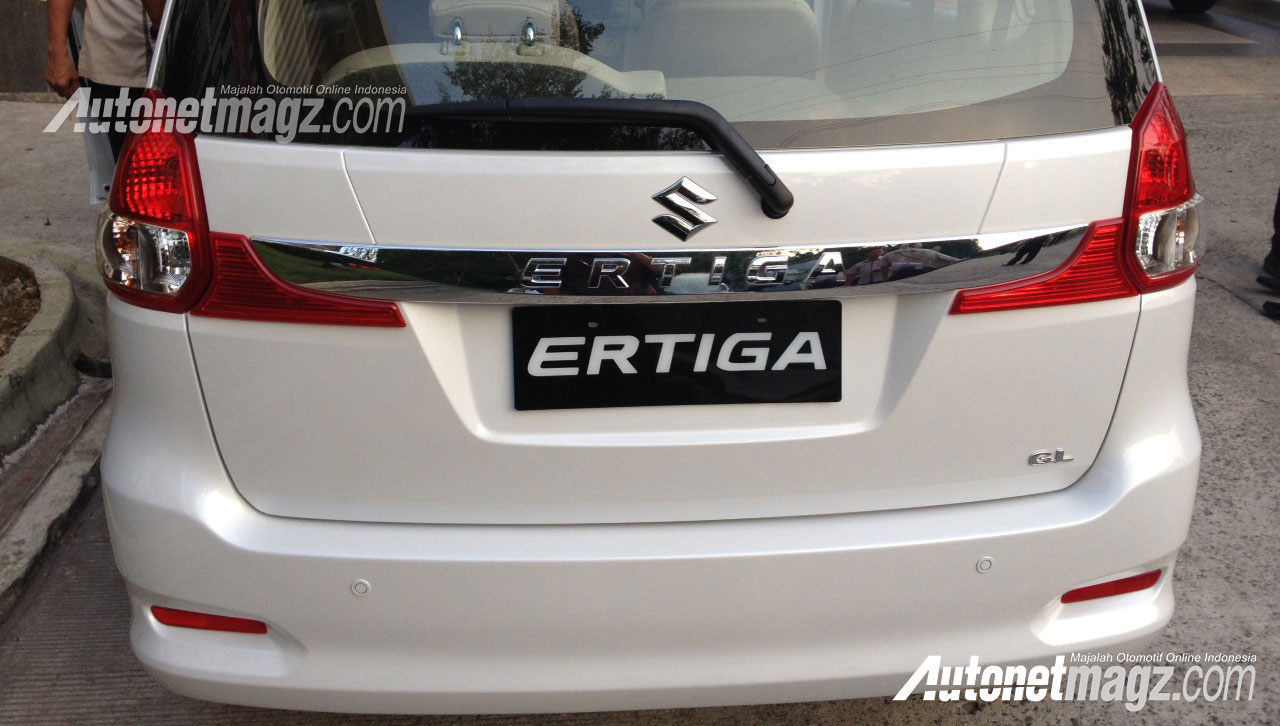 Berita, Bentuk-Belakang-New-Suzuki-Ertiga-Facelift-2015: First Impression Review Suzuki Ertiga Facelift 2015