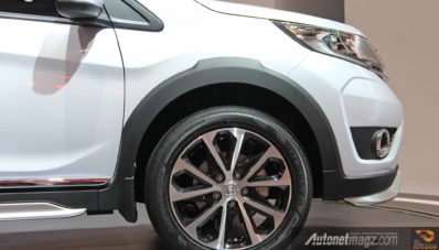 Foto Honda BRV Live Dari GIIAS 2015, Monggo Disedot! Foto Honda BRV Live Dari GIIAS 2015, Monggo Disedot!