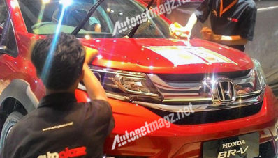 Ini Penampakan Jelas Honda BR-V Langsung Dari GIIAS 2015 Ini Penampakan Jelas Honda BR-V Langsung Dari GIIAS 2015