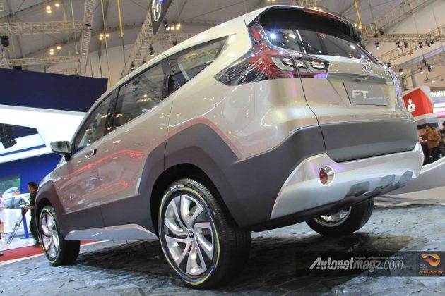 SUV 7 penumpang 3 baris jok Daihatsu FT Concept di GIIAS 2015