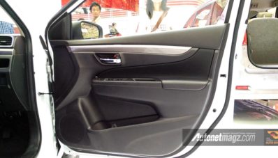 First Impression Review Suzuki Ciaz dari Gaikindo IIAS 2015