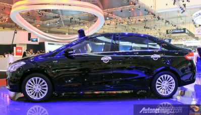 First Impression Review Suzuki Ciaz dari Gaikindo IIAS 2015