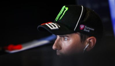 Hasil Race MotoGP Indianapolis 2015 : Epic Duel, Marquez Menang Lawan Lorenzo Hasil Race MotoGP Indianapolis 2015 : Epic Duel, Marquez Menang Lawan Lorenzo