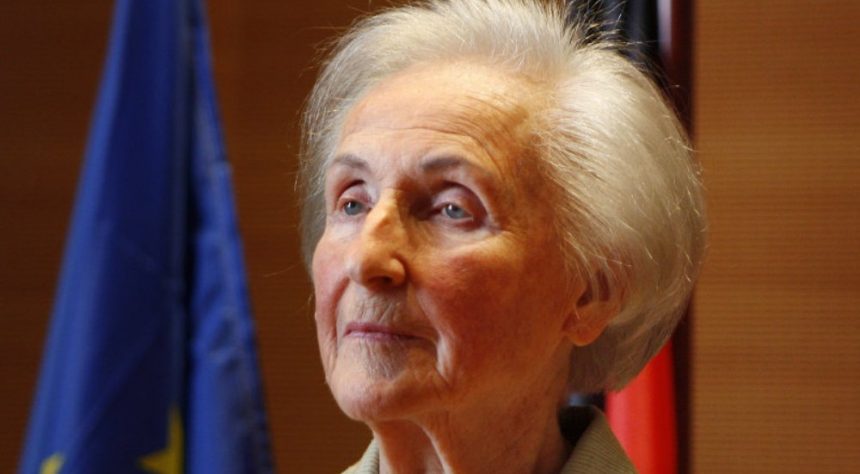 Pemilik BMW Group Johanna Quandt Meninggal Dunia di Usia 89 Tahun Pemilik BMW Group Johanna Quandt Meninggal Dunia di Usia 89 Tahun