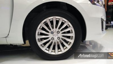 First Impression Review Suzuki Ciaz dari Gaikindo IIAS 2015