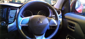 Review Mitsubishi Triton baru 2015 AutonetMagz