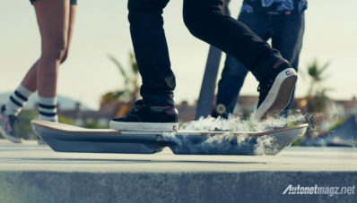 Hoverboard Lexus Rupanya Asli dan Bisa Diajak Beraksi, Tertarik?