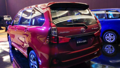 Toyota Grand New Veloz 2015 Juga Ikut Dirilis Hari Ini, Desain Lebih Segar! Toyota Grand New Veloz 2015 Juga Ikut Dirilis Hari Ini, Desain Lebih Segar!