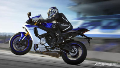 Yamaha R1 dan Yamaha R1M Positif Meluncur Saat GIIAS 2015, Sedang Di Ujicoba Di Sentul Yamaha R1 dan Yamaha R1M Positif Meluncur Saat GIIAS 2015, Sedang Di Ujicoba Di Sentul