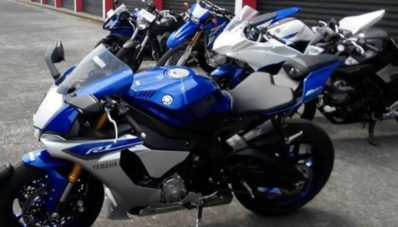 Yamaha R1 dan Yamaha R1M Positif Meluncur Saat GIIAS 2015, Sedang Di Ujicoba Di Sentul Yamaha R1 dan Yamaha R1M Positif Meluncur Saat GIIAS 2015, Sedang Di Ujicoba Di Sentul