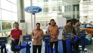 Ford Indonesia Membuka Sembilan Dealer Baru Dengan Standar Global Ford Ford Indonesia Membuka Sembilan Dealer Baru Dengan Standar Global Ford