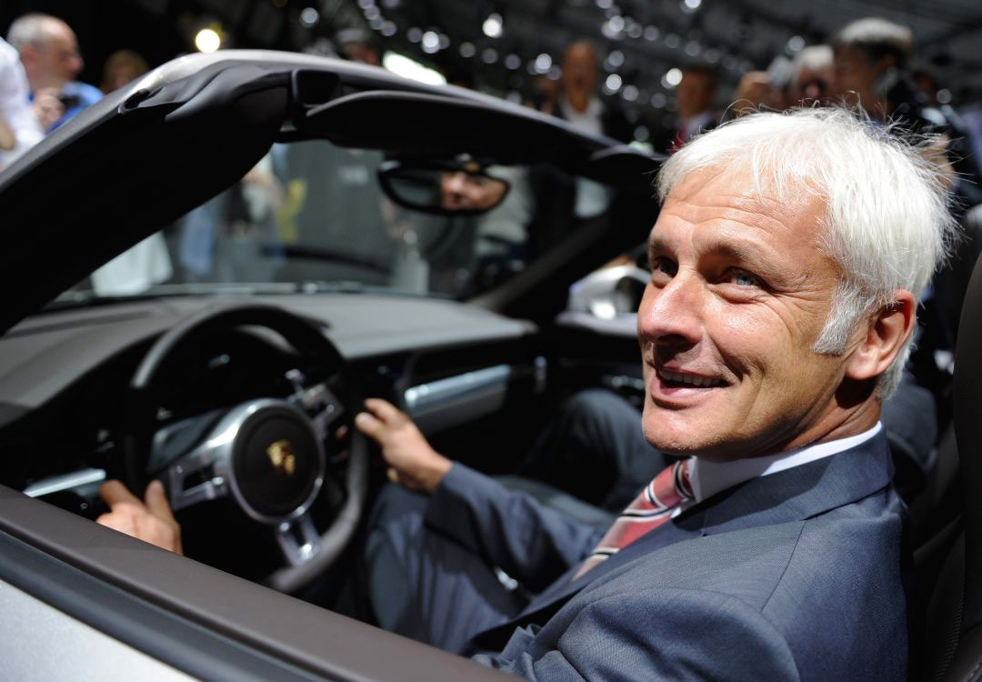 Berita, ceo-porsche-matthias-muller: CEO Porsche, Matthias Müller Resmi Menjabat Sebagai CEO Baru Volkswagen