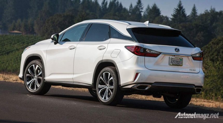 Akibat Regulasi Pemerintah, Lexus Terpaksa Menyunat Fitur Lampu Sein Canggih All New RX di Amerika! Akibat Regulasi Pemerintah, Lexus Terpaksa Menyunat Fitur Lampu Sein Canggih All New RX di Amerika!