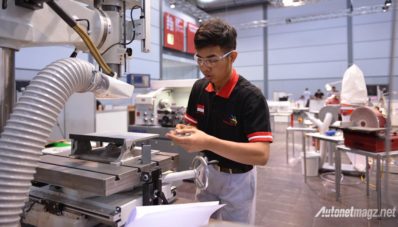 Toyota Indonesia Sabet Kejayaan Dalam Kompetisi WorldSkills di Brazil Toyota Indonesia Sabet Kejayaan Dalam Kompetisi WorldSkills di Brazil