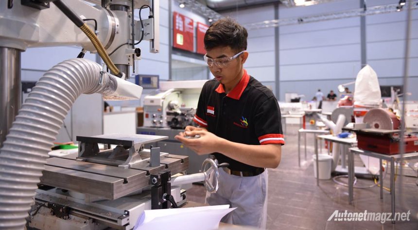Toyota Indonesia Sabet Kejayaan Dalam Kompetisi WorldSkills di Brazil Toyota Indonesia Sabet Kejayaan Dalam Kompetisi WorldSkills di Brazil