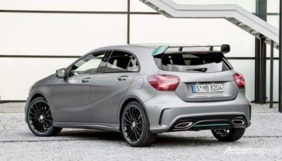 Beginilah Tampilan Mercedes A-Class Facelift, Mulai Debut Di Frankfurt Motor Show 2015 Beginilah Tampilan Mercedes A-Class Facelift, Mulai Debut Di Frankfurt Motor Show 2015