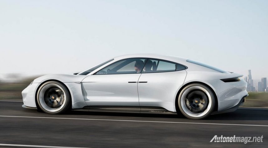 Porsche Mission E Concept Incar Tesla Dengan Serangan Tenaga 600 HP dan Jarak Tempuh 500 Kilometer