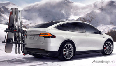 Tesla Model X Diperkenalkan, 0-100 Kpj Hanya 3.2 Detik dan Dapat Jalan Sejauh 413 km Tesla Model X Diperkenalkan, 0-100 Kpj Hanya 3.2 Detik dan Dapat Jalan Sejauh 413 km