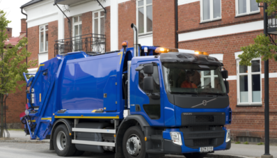 Volvo Menggarap Proyek Truk Sampah Dilengkapi Robot Yang Mengambil Sampah Rumah Anda Volvo Menggarap Proyek Truk Sampah Dilengkapi Robot Yang Mengambil Sampah Rumah Anda