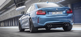 BMW-M2-Coupe-engine