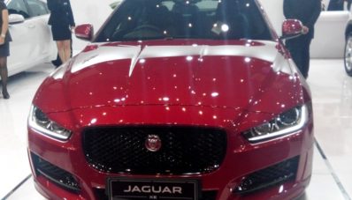 Jaguar XE Hadir Kembali di JAS 2015, Siap Tantang Dominasi Sedan Jerman! Jaguar XE Hadir Kembali di JAS 2015, Siap Tantang Dominasi Sedan Jerman!