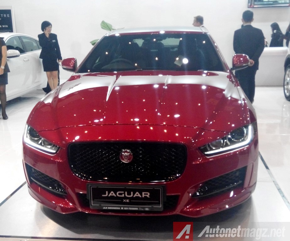 Berita, Jaguar-XE-Sport-Front: Jaguar XE Hadir Kembali di JAS 2015, Siap Tantang Dominasi Sedan Jerman!