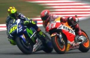 Mendalami Insiden MotoGP Sepang 2015 Marquez vs Rossi, Siapa Yang Salah? Mendalami Insiden MotoGP Sepang 2015 Marquez vs Rossi, Siapa Yang Salah?