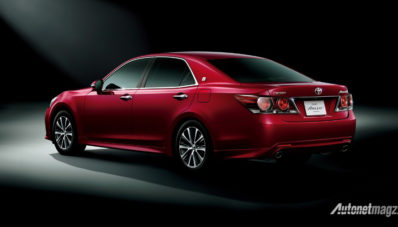 Toyota Beri Penyegaran Pada Toyota Crown di Tokyo Motor Show 2015 Toyota Beri Penyegaran Pada Toyota Crown di Tokyo Motor Show 2015